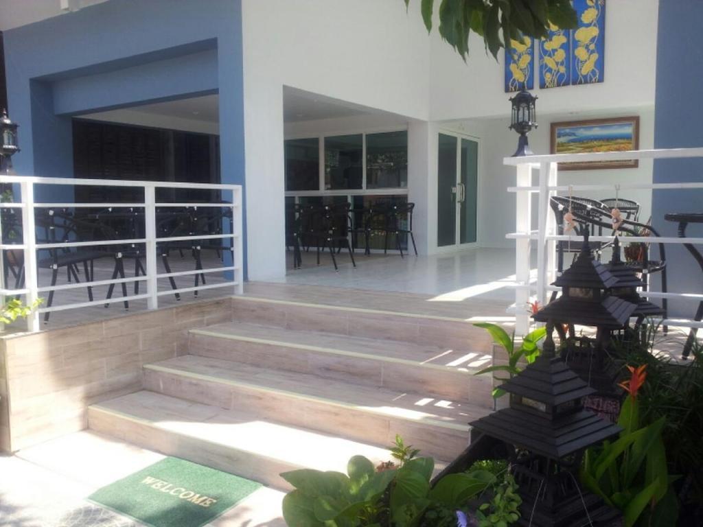 Nantra Hua Hin Hotel Exterior photo