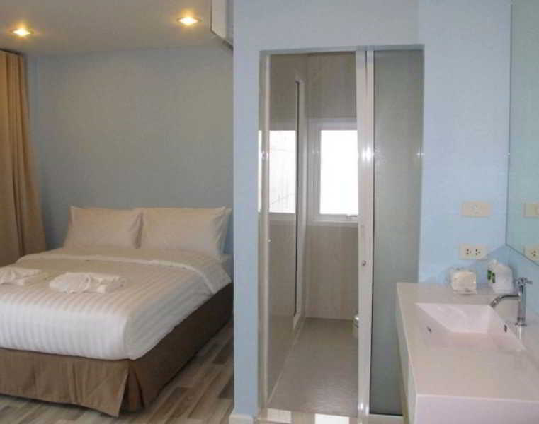 Nantra Hua Hin Hotel Exterior photo